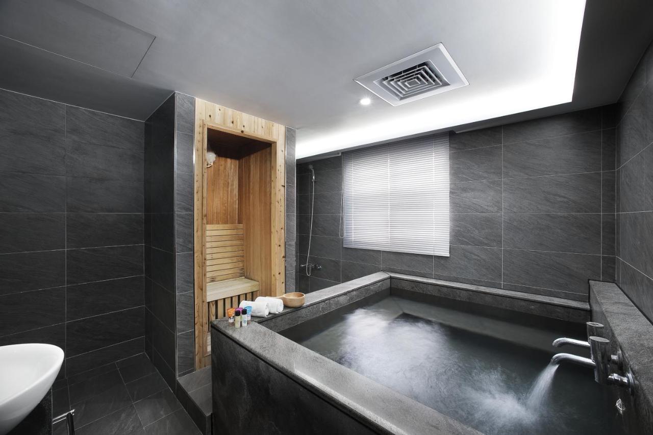 One Fukun Hotel Csiaohszi Kültér fotó
